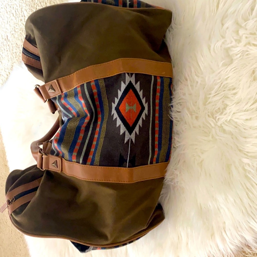 Cute Mossimo duffel bag